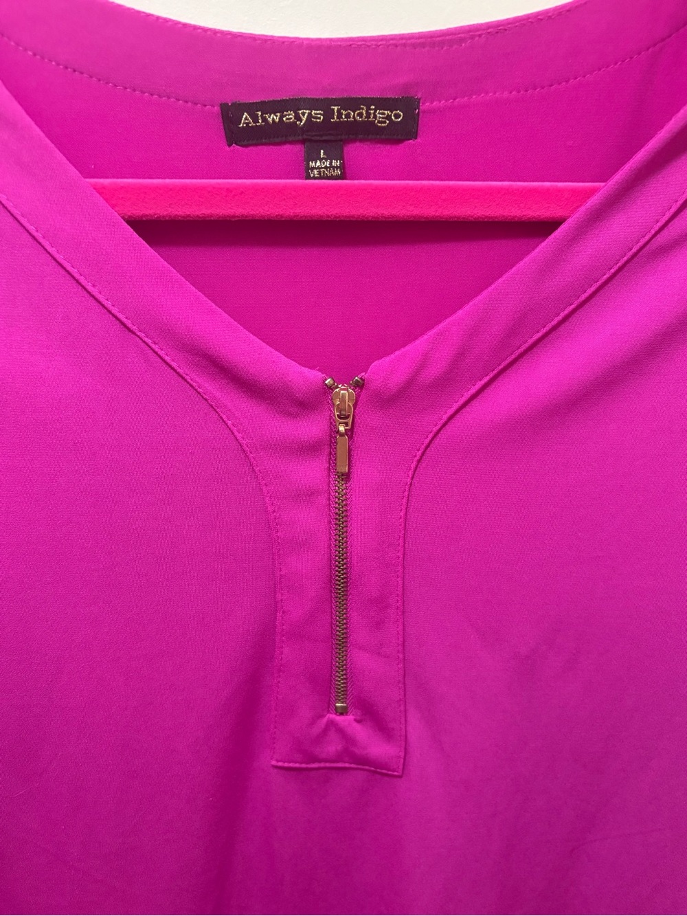 Women's Magenta Zip-Neck Blouse